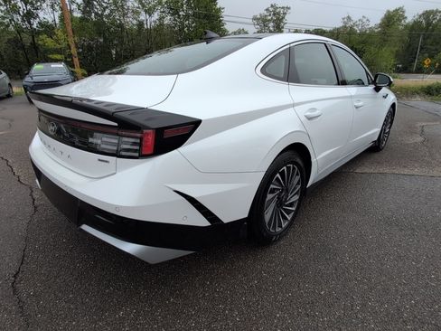 Used 2026 Hyundai Sonata Limited FWD image 7