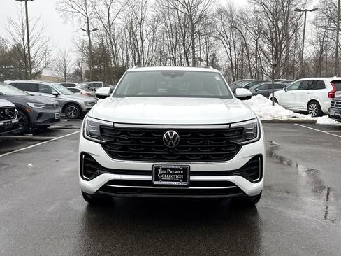 Certified 2025 Volkswagen Atlas Cross Sport SEL Premium R-Line image 8