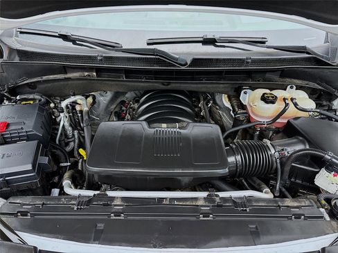 Used 2025 GMC Yukon XL Denali RWD image 33