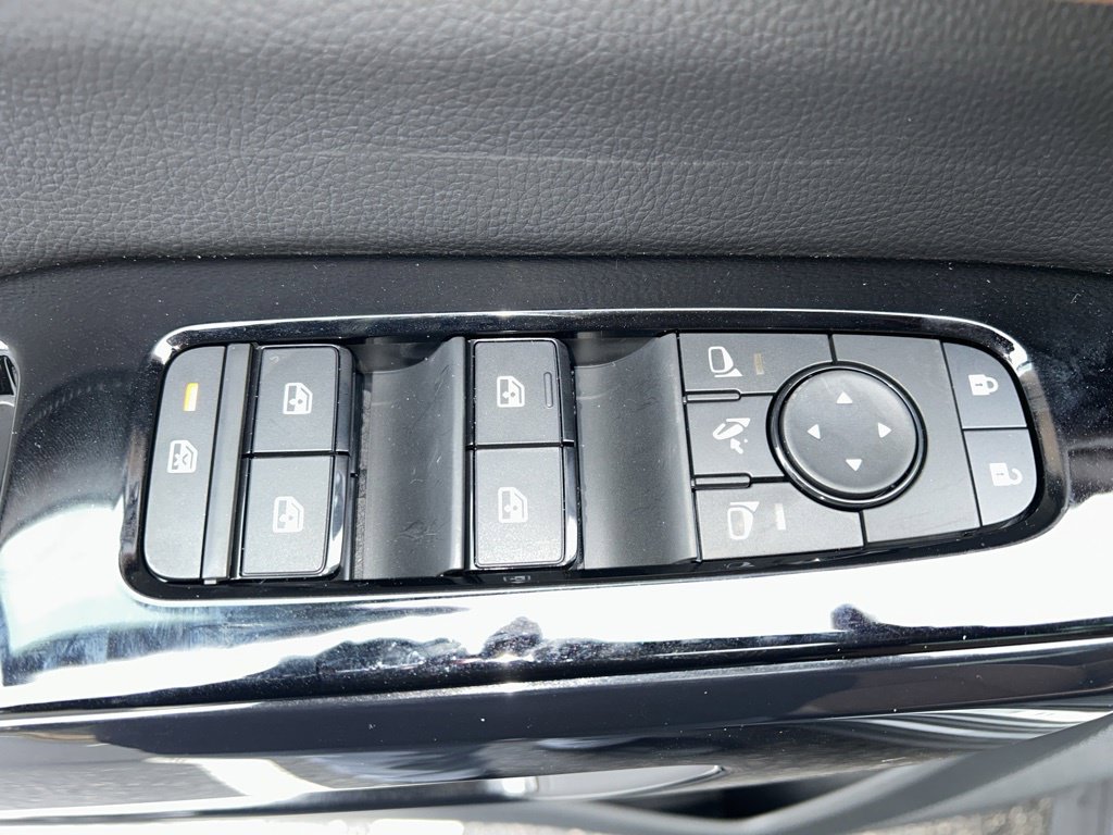 New 2026 Nissan Pathfinder Platinum w/ Cargo Package FWD image 20