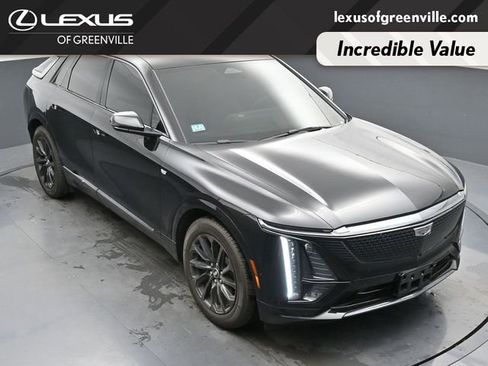 Used 2024 Cadillac Lyriq Sport AWD/4WD image 18