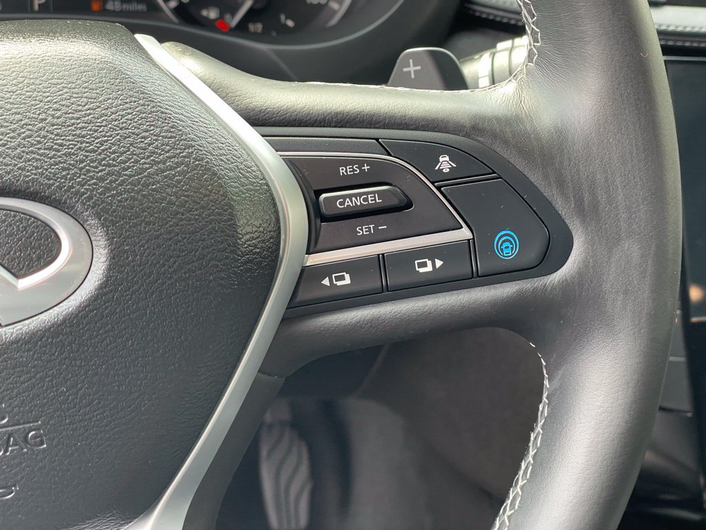 Used 2023 INFINITI QX50 Luxe AWD/4WD image 17
