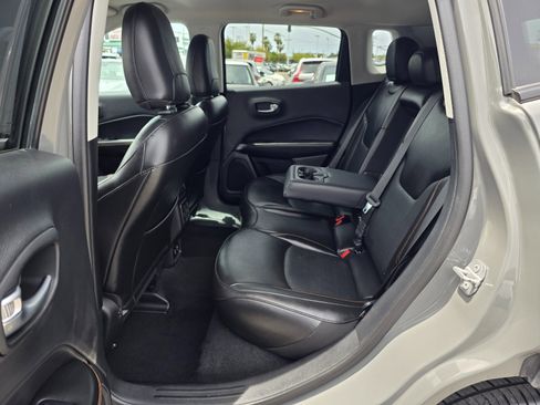 Used 2020 Jeep Compass Limited FWD image 17