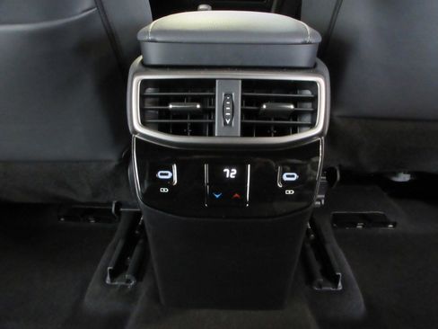 Used 2025 Lexus RX 350 w/ Convenience Package image 20