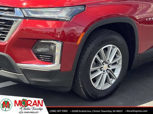 Certified 2023 Chevrolet Traverse LT FWD image 10