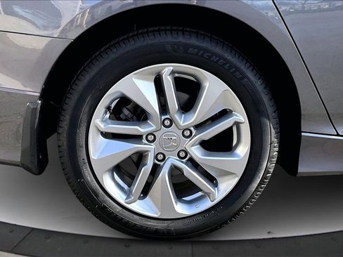 Used 2020 Honda Accord LX image 33