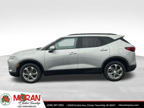 Certified 2024 Chevrolet Blazer LT image 3