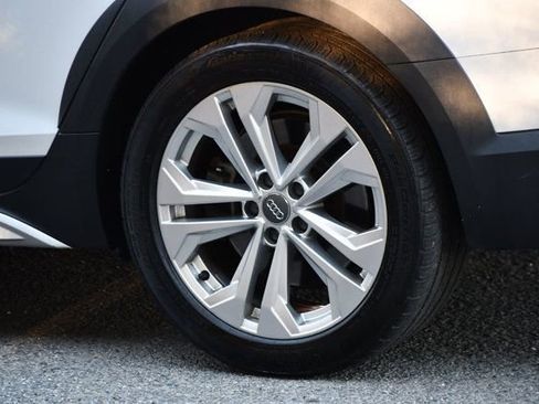 Used 2021 Audi A4 2.0T allroad Premium Plus image 17