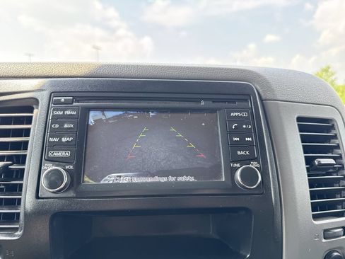 Used 2016 Nissan NV 3500 SL RWD image 22