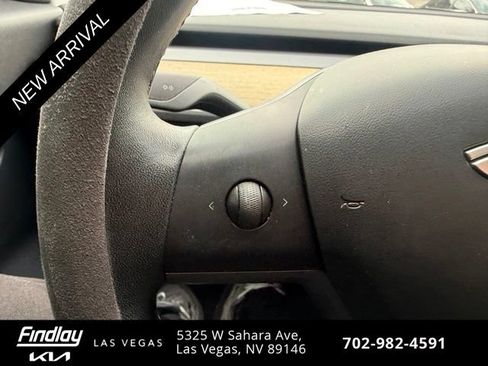 Used 2020 Tesla Model 3 RWD image 8