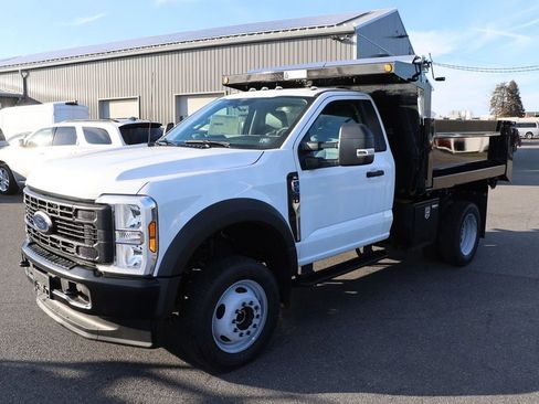 Used 2024 Ford F550 4x4 Regular Cab Super Duty image 2