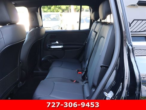 Certified 2024 Mercedes-Benz GLB 250 4MATIC w/ Driver Assistance Package image 18