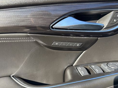 Used 2023 Buick Envision Essence w/ Sport Touring Package image 14