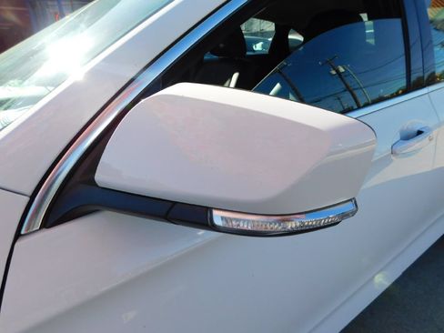Used 2019 Chevrolet Impala LT FWD image 16