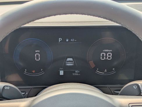 Used 2025 Hyundai Kona SEL AWD/4WD image 14