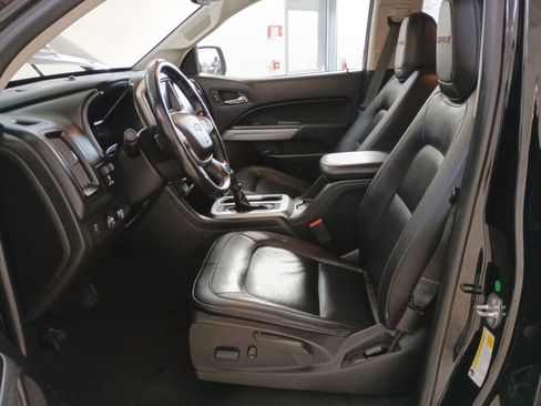 Used 2019 Chevrolet Colorado ZR2 w/ ZR2 Midnight Special Edition image 11