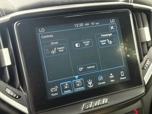 Used 2017 Maserati Ghibli S image 17