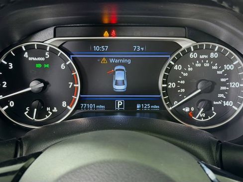 Used 2022 Nissan Altima 2.5 SL FWD image 13