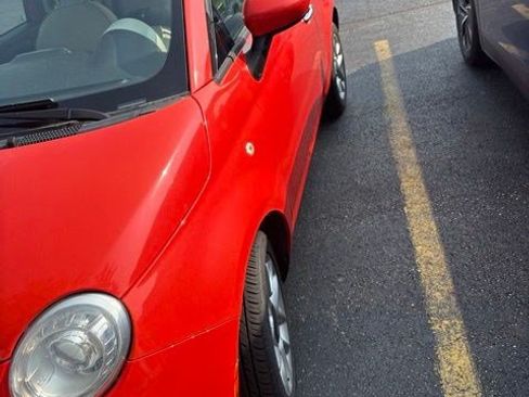 Used 2017 FIAT 500 Pop FWD image 9