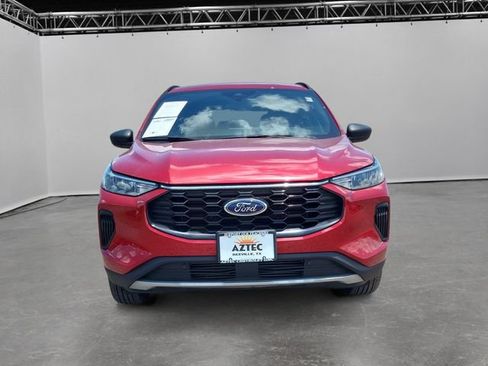 Used 2025 Ford Escape ST-Line AWD/4WD image 2