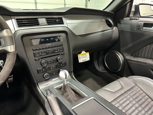 Used 2012 Ford Mustang Shelby GT500 image 36