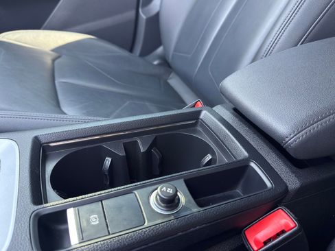 Used 2021 Audi Q3 2.0T Premium w/ Convenience Package image 17