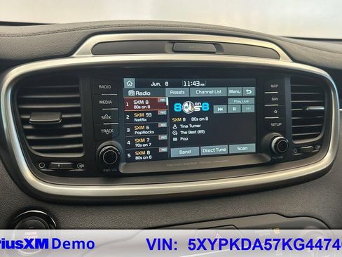 Used 2019 Kia Sorento SX AWD/4WD image 29