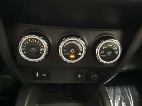 Used 2019 Mitsubishi Outlander Sport ES AWD/4WD image 24