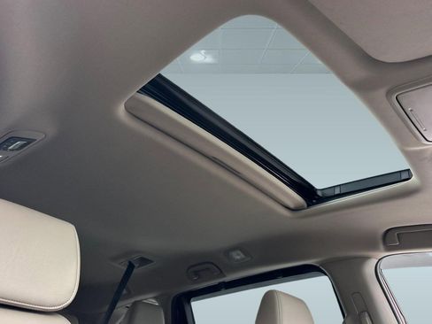 Certified 2018 Honda Odyssey EX-L image 16