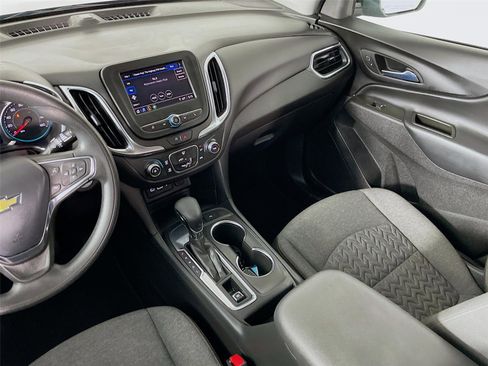 Certified 2024 Chevrolet Equinox LT image 24