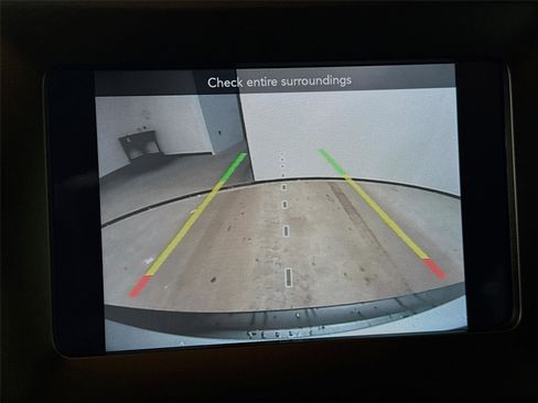 Used 2020 Jeep Cherokee Altitude image 15