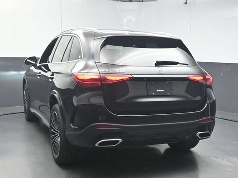 Used 2026 Mercedes-Benz GLC 300 image 6