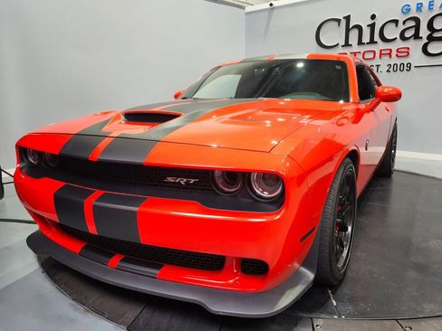 Used 2016 Dodge Challenger SRT Hellcat image 7