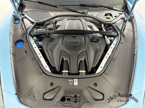 Used 2025 Porsche Panamera w/ Premium Package RWD image 37