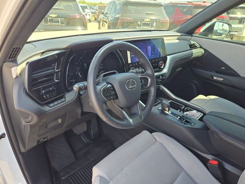 Used 2024 Lexus TX 350 AWD w/ Technology Package image 11