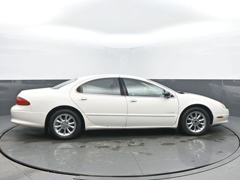 Used 2001 Chrysler LHS image 6