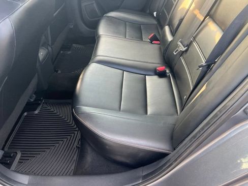 Used 2020 Nissan Sentra SR w/ Premium Package FWD image 27