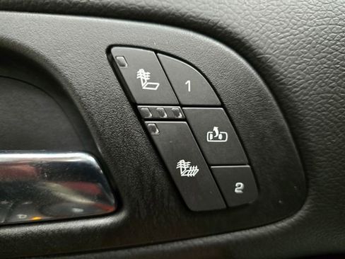 Used 2013 GMC Yukon XL SLT w/ Regional Value Package image 14