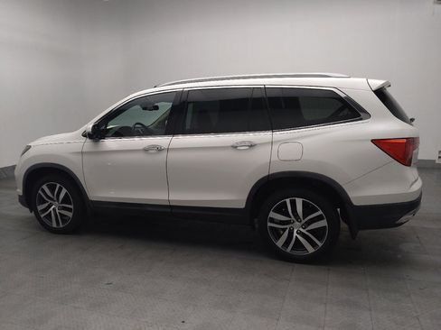 Used 2017 Honda Pilot Elite image 3