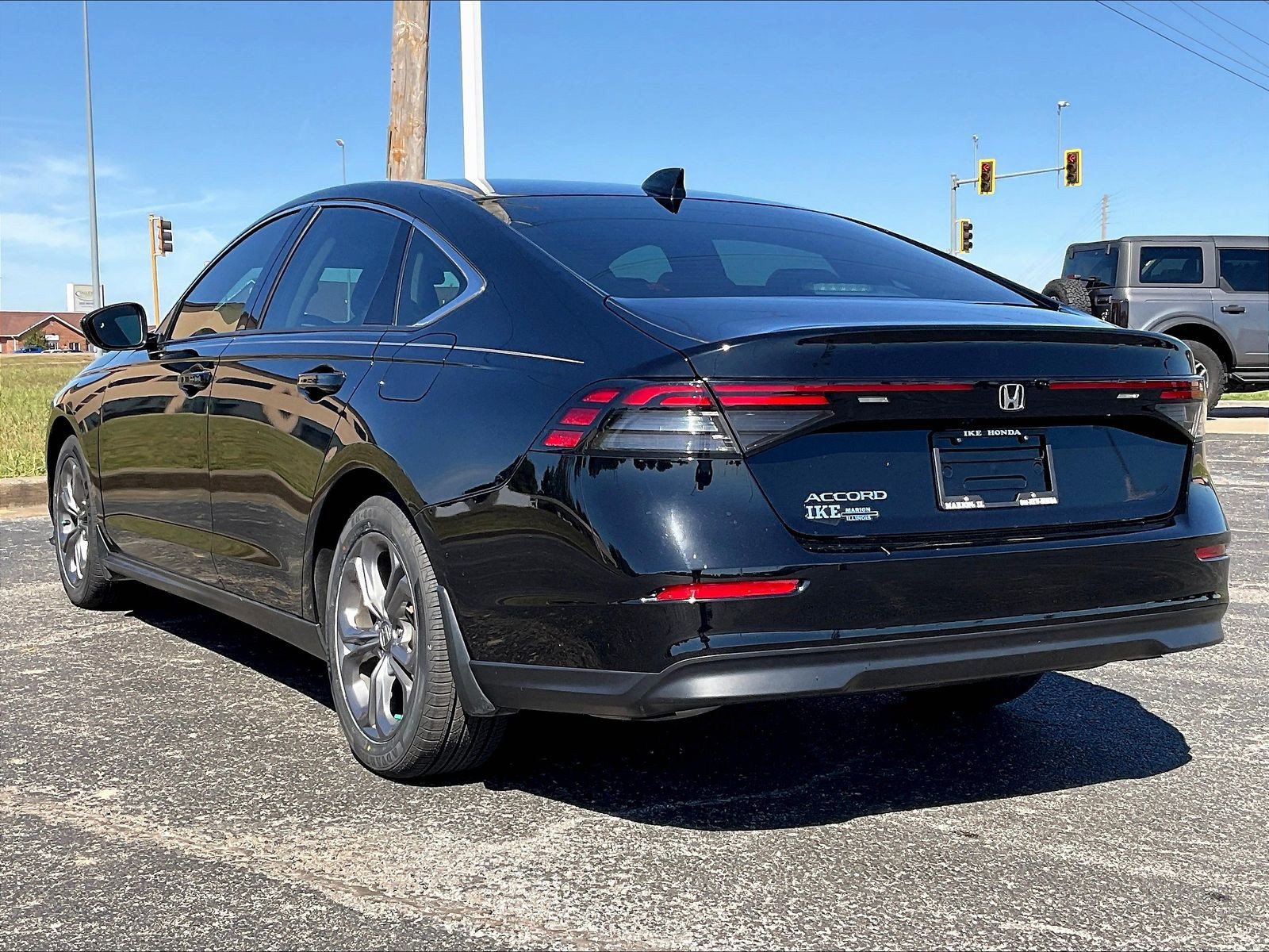 Certified 2024 Honda Accord EX image 4