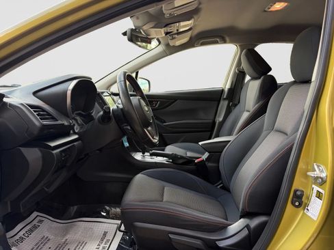 Used 2021 Subaru Crosstrek 2.0i Premium AWD/4WD image 12