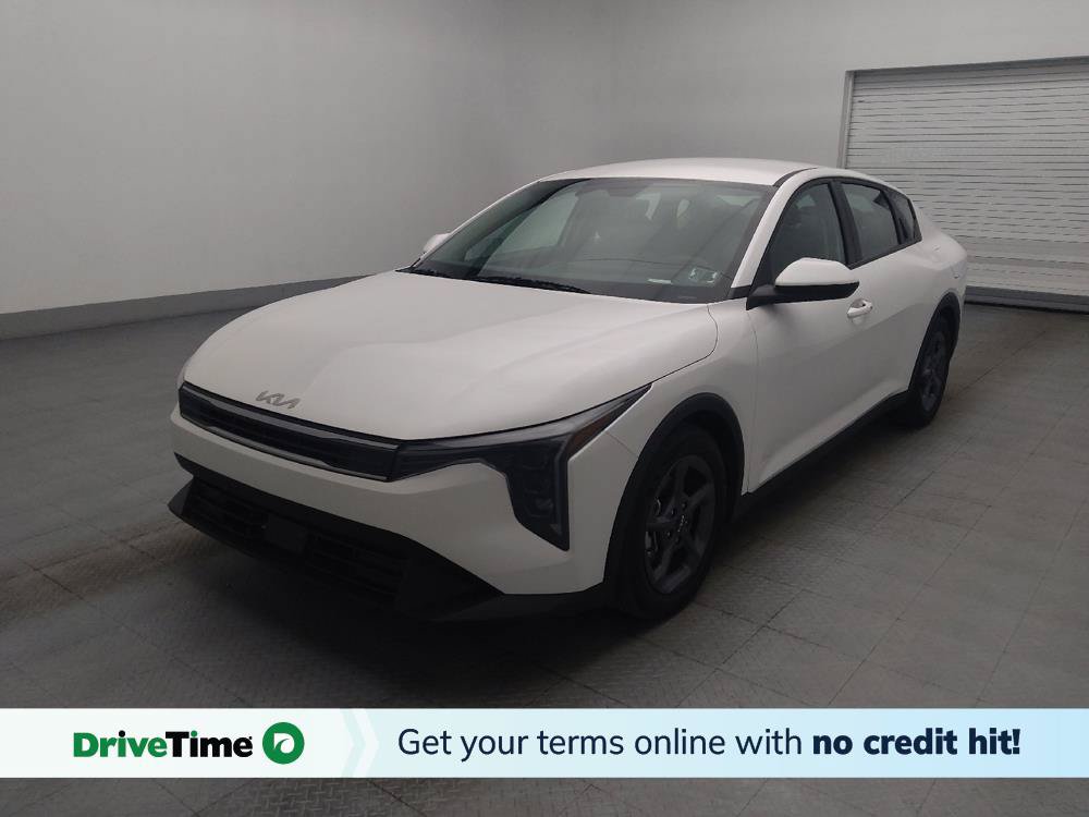 Used 2025 Kia K4 FWD image 1