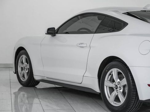 Used 2021 Ford Mustang Coupe image 53
