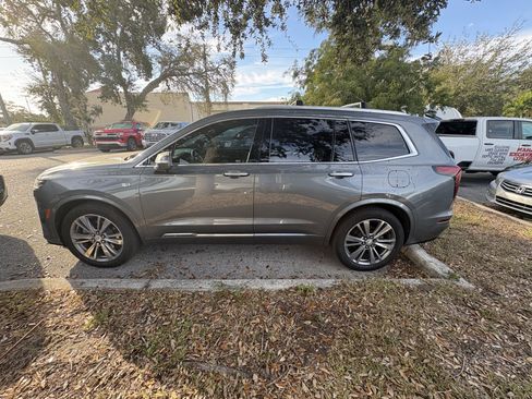 Used 2020 Cadillac XT6 Premium Luxury image 4