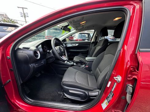 Used 2024 Kia Forte LXS FWD image 18