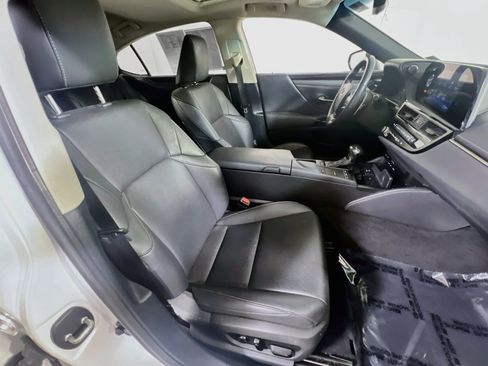 Used 2022 Lexus ES 350 w/ Accessory Package FWD image 25