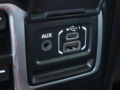 Used 2018 Jeep Wrangler Unlimited Rubicon AWD/4WD image 89