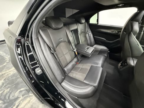 Used 2017 Cadillac CTS V w/ Carbon Fiber Package RWD image 29