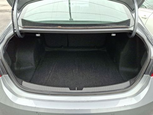 Used 2024 Chevrolet Malibu LT FWD image 28