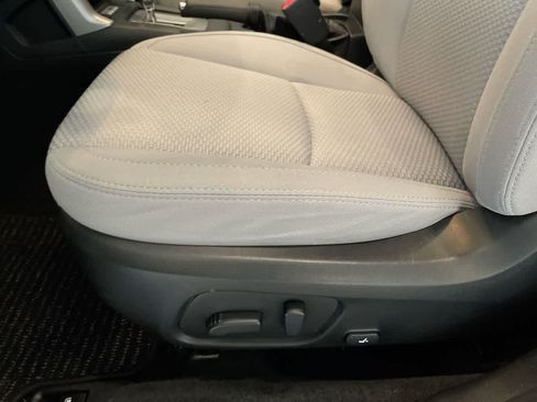 Used 2018 Subaru Forester 2.5i Premium AWD/4WD image 12